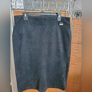 Calvin Klein Classic Black Pencil Skirt